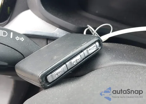 2021 Volvo S60 T5 R-Design z USA, uszkodzony, nr VIN 7JR102FM8MG092600